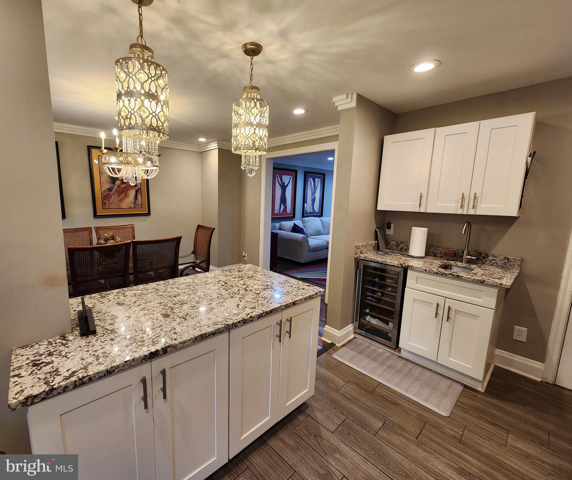 NORTHWOOD - Residential