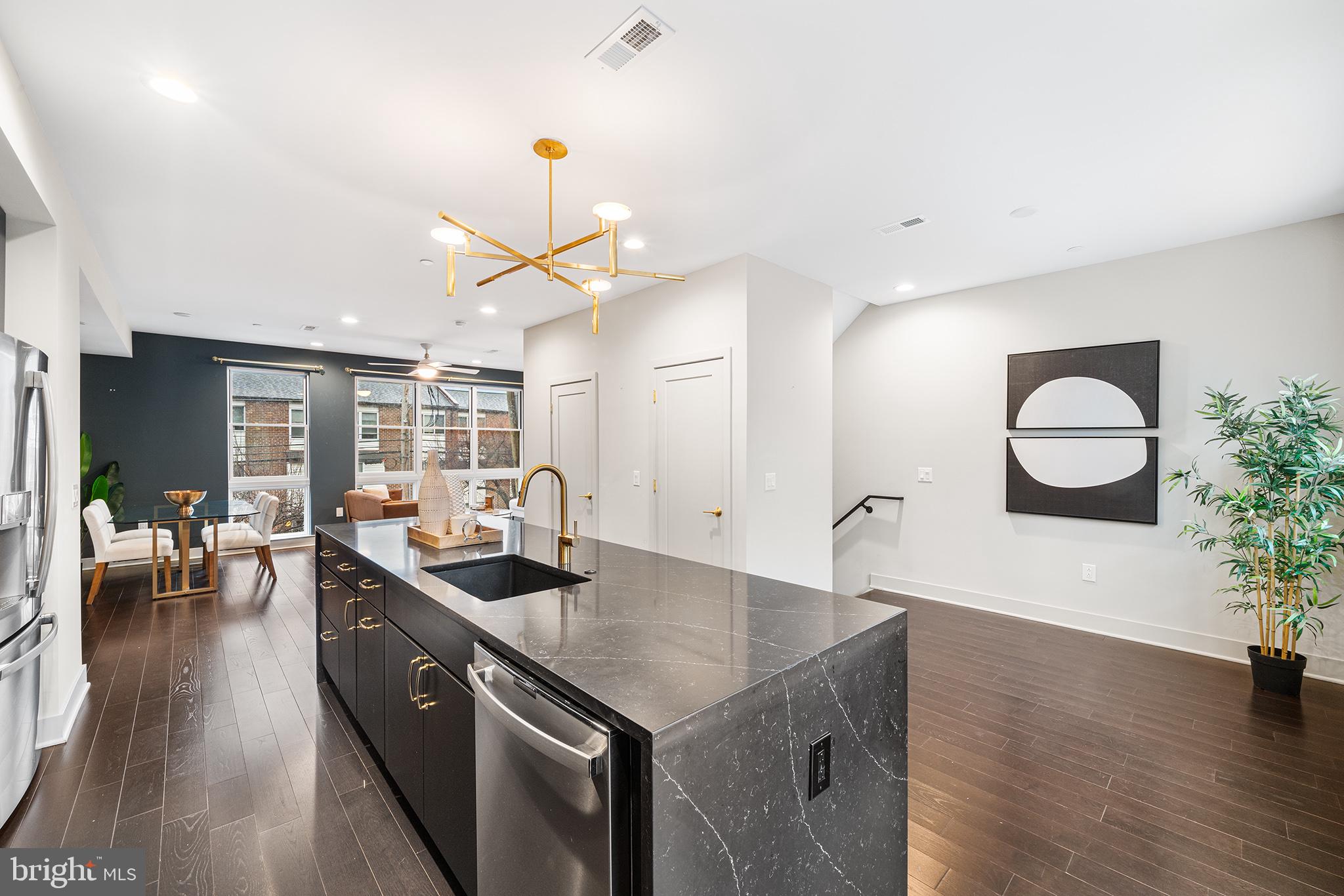 670 N 13TH STREET