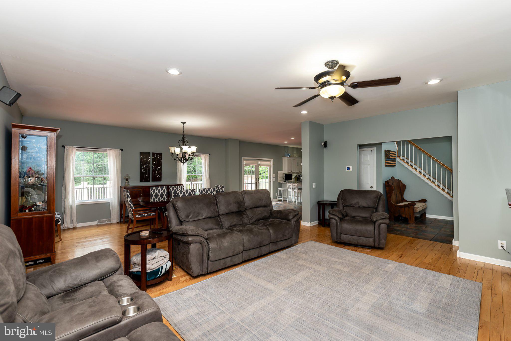 309 E WEYMOUTH ROAD