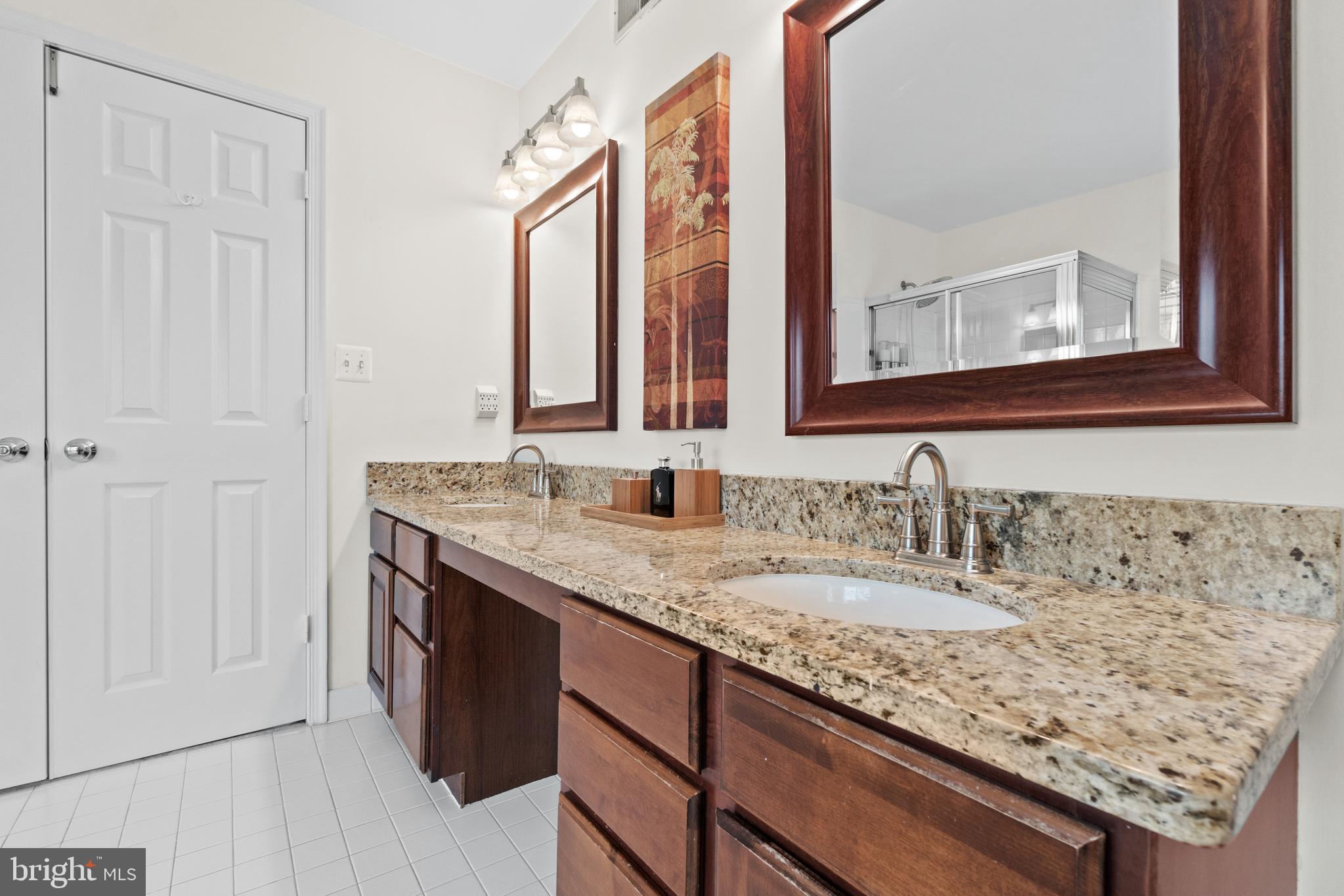 AUSTIN RIDGE - Residential