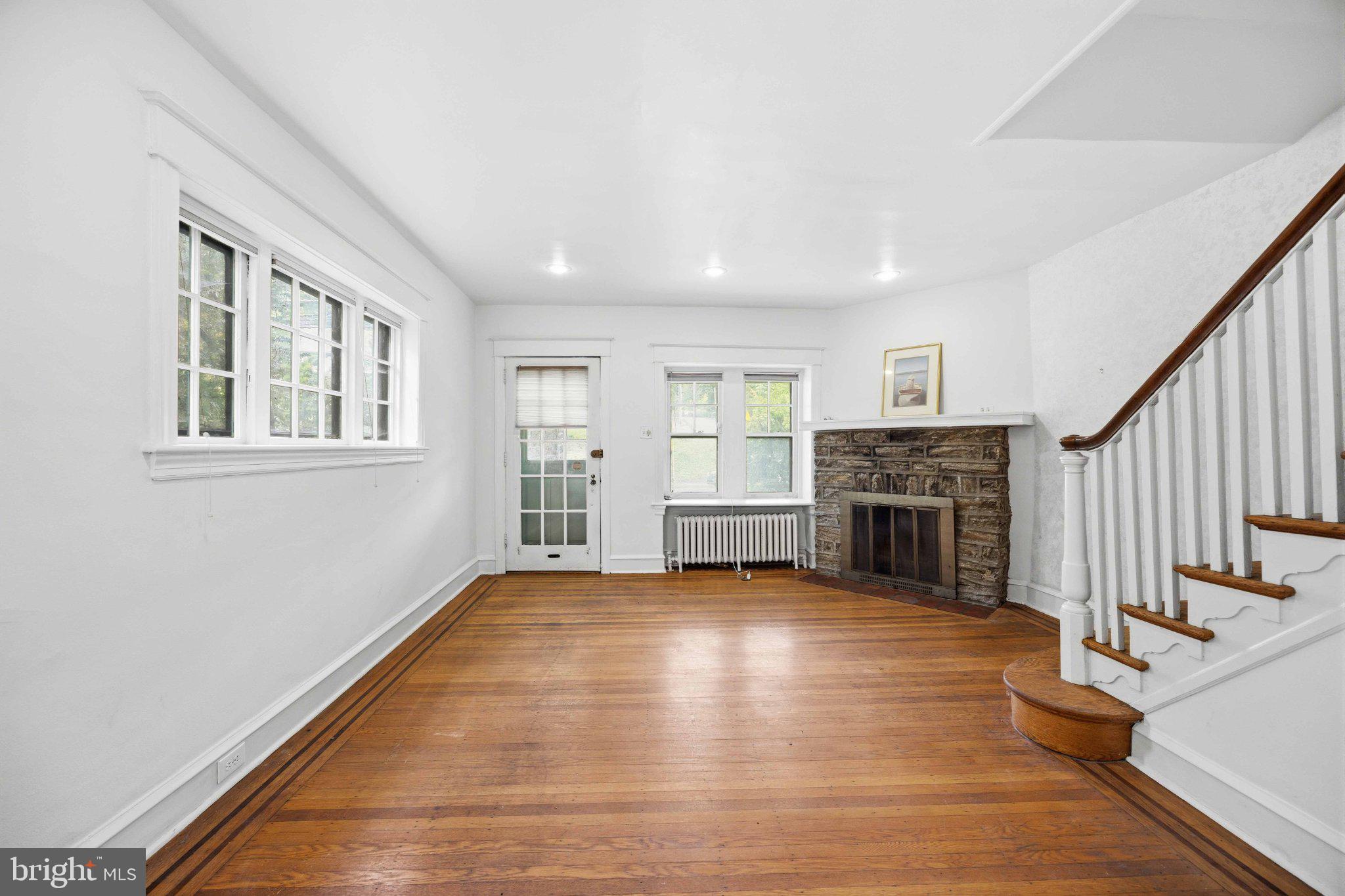 ELKINS PARK - Residential