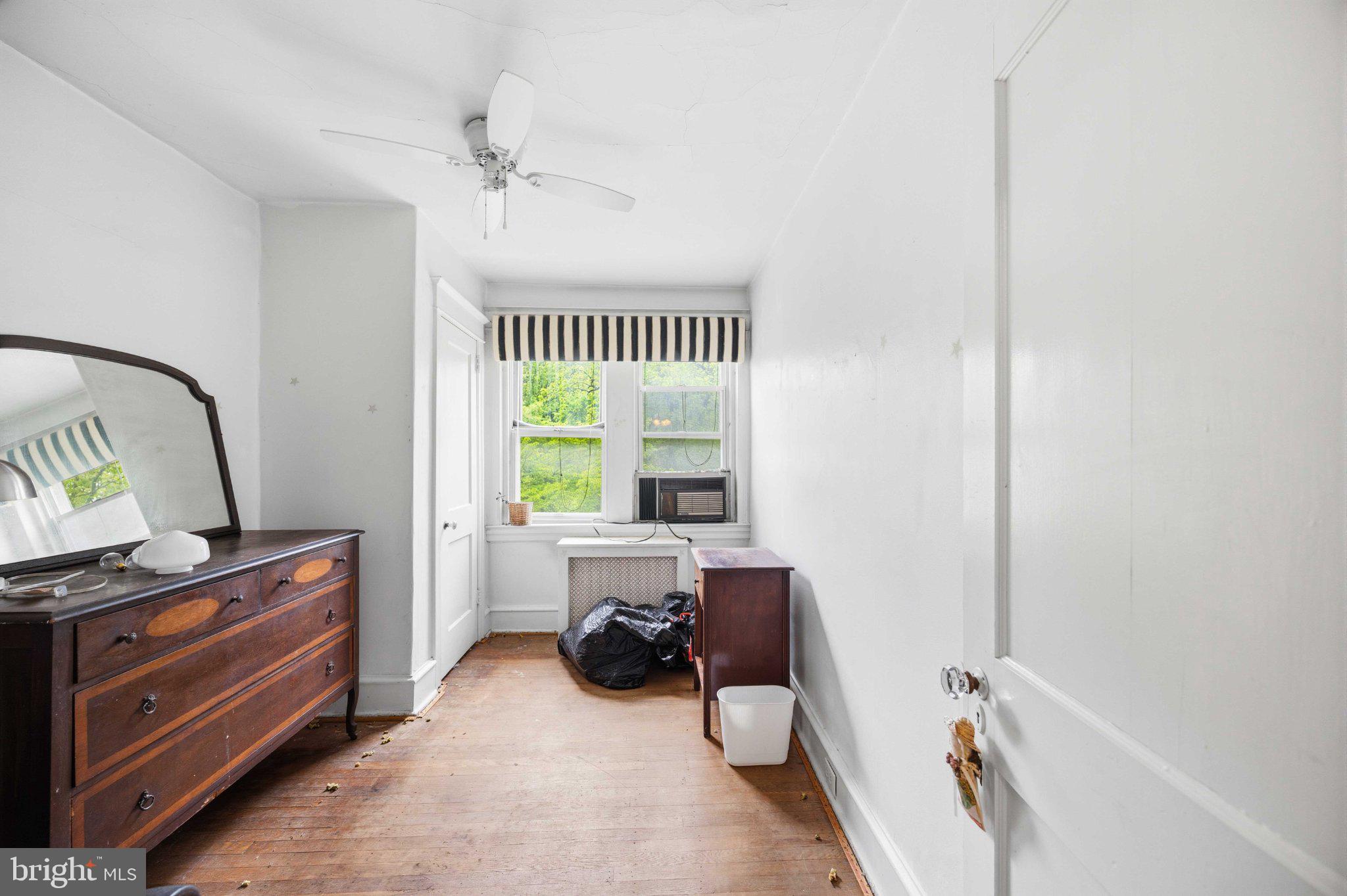 ELKINS PARK - Residential