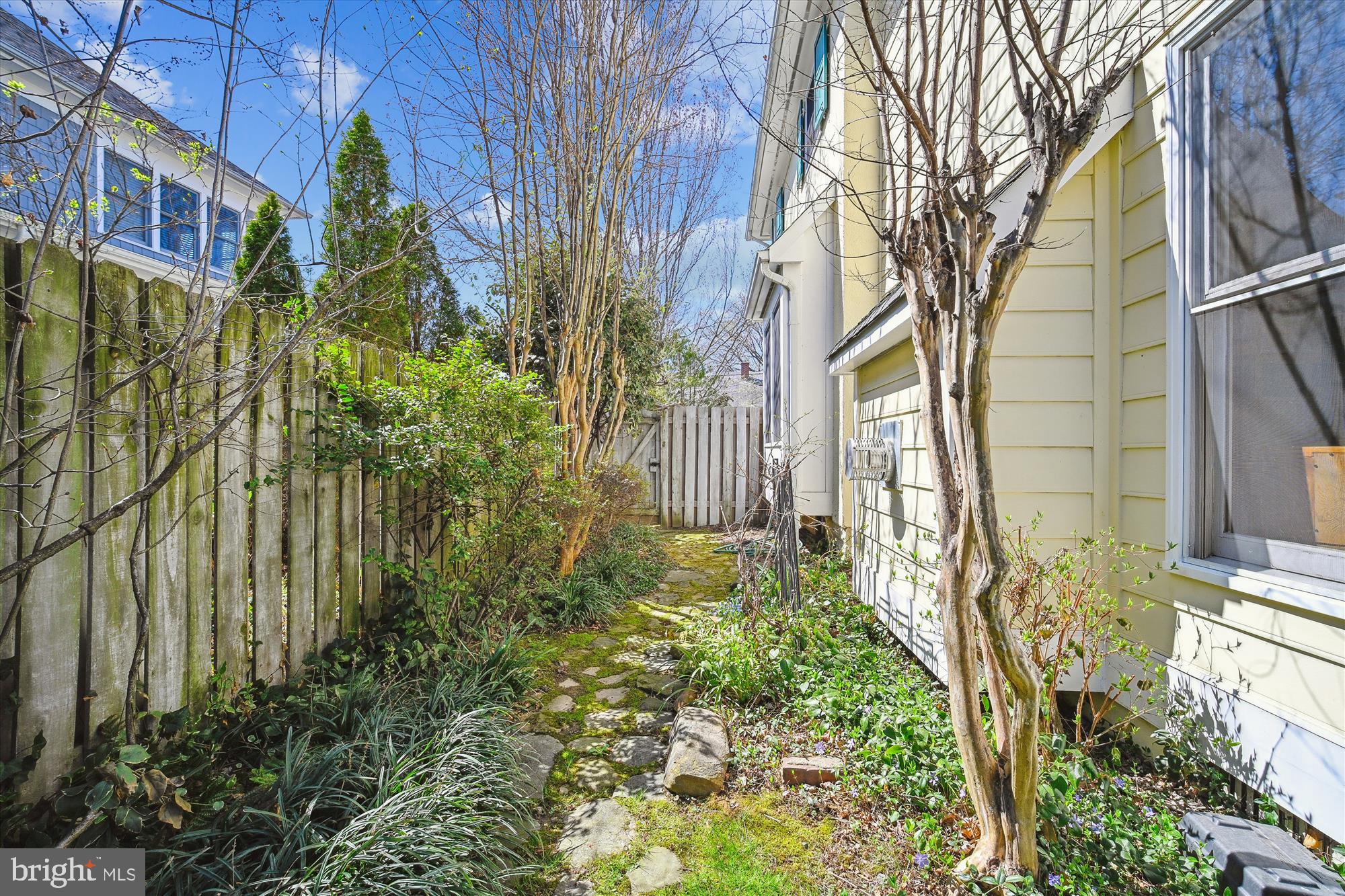 ROSEMONT - Residential