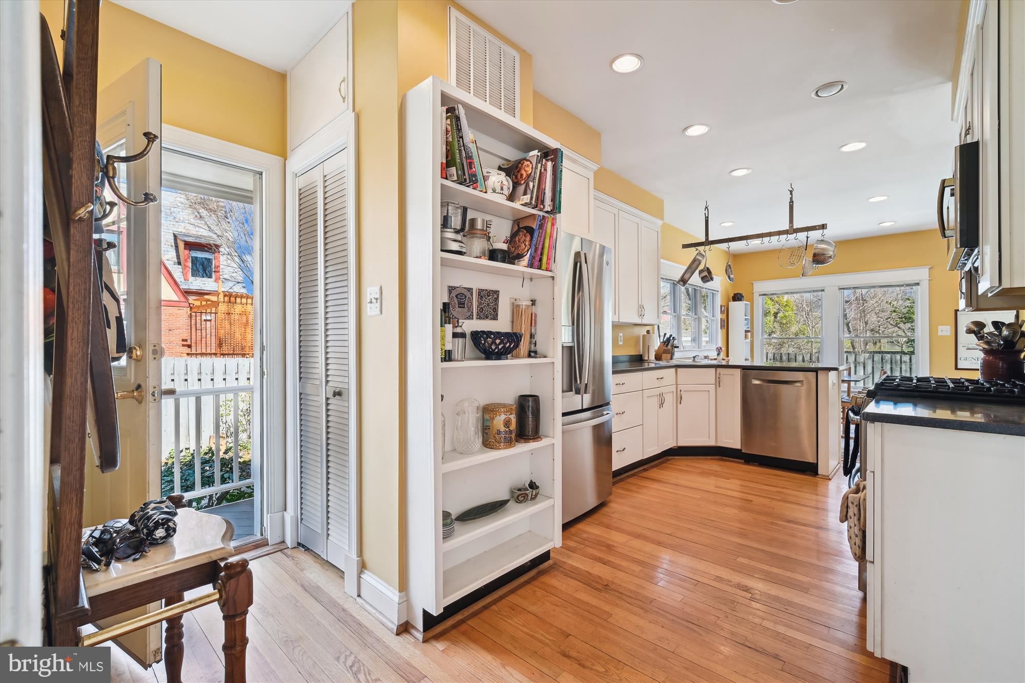 ROSEMONT - Residential