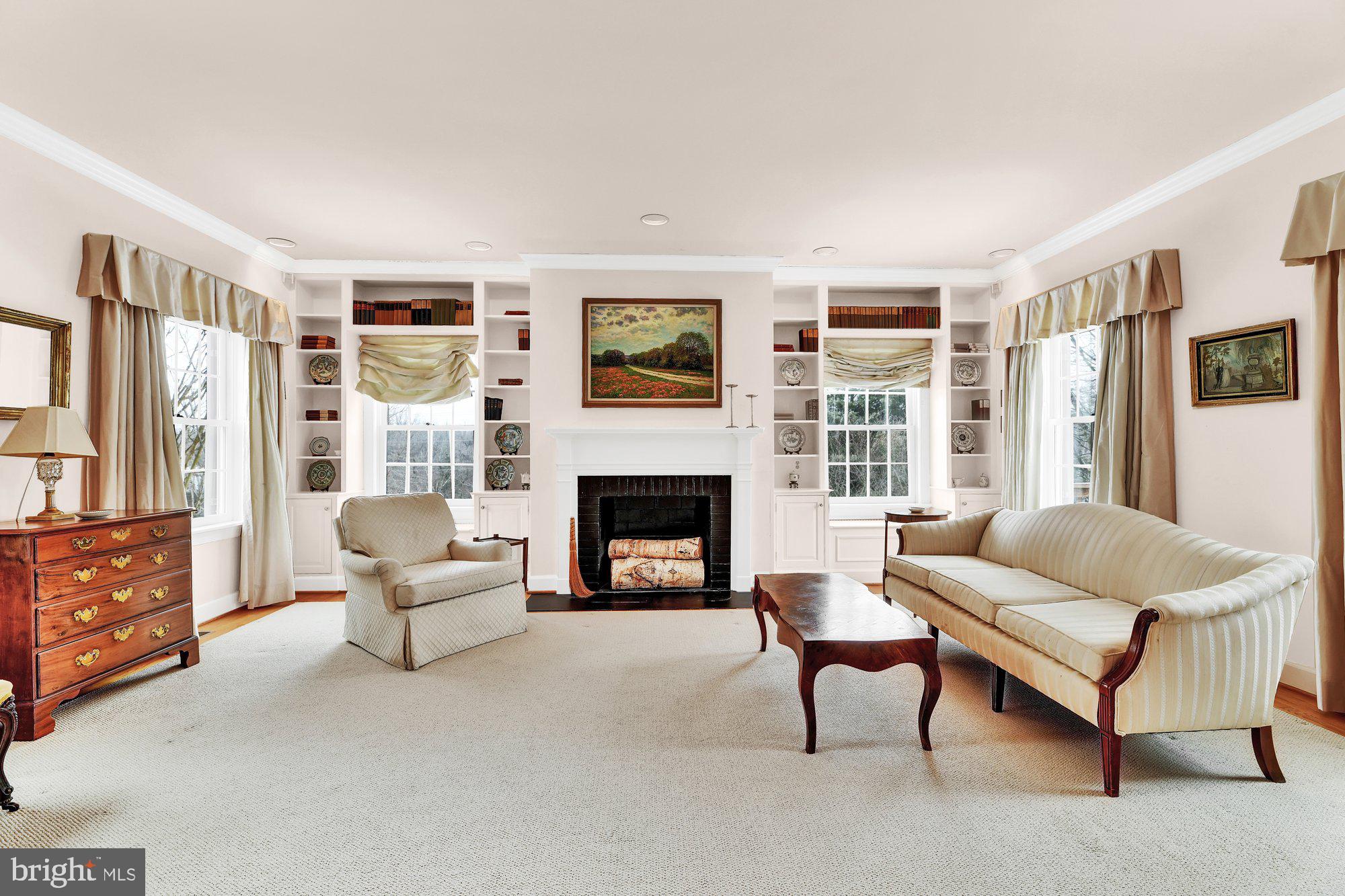 LUTHERVILLE - Residential