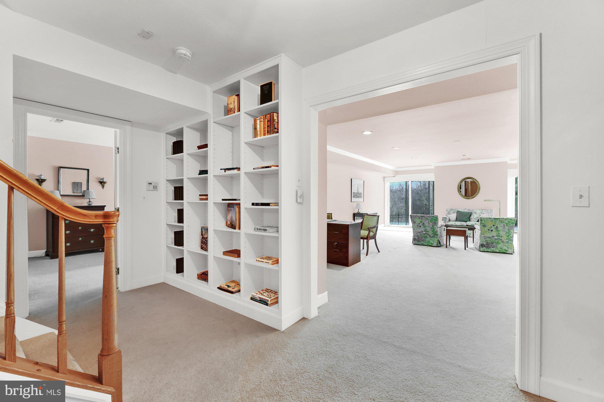 LUTHERVILLE - Residential