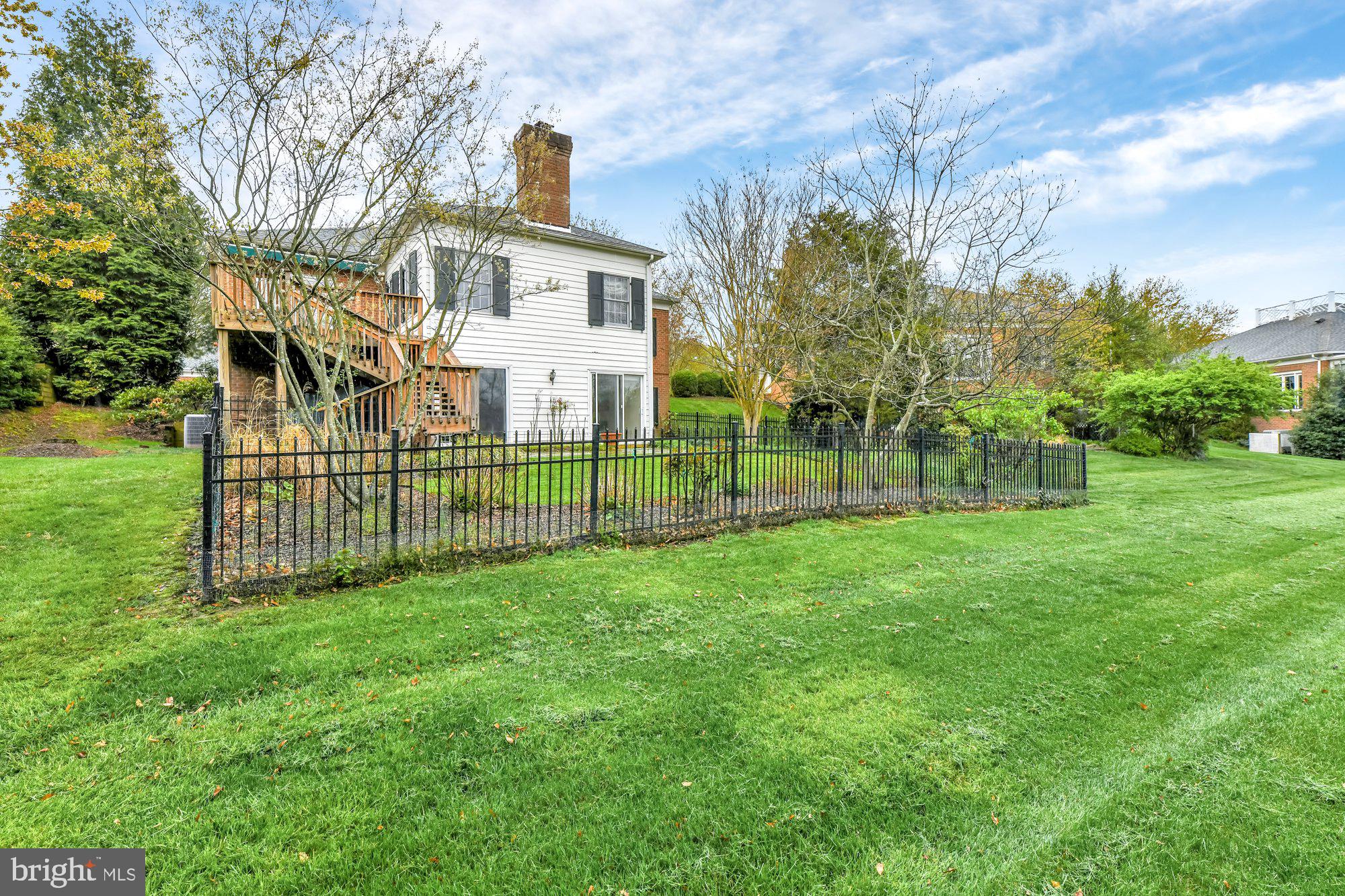 LUTHERVILLE - Residential