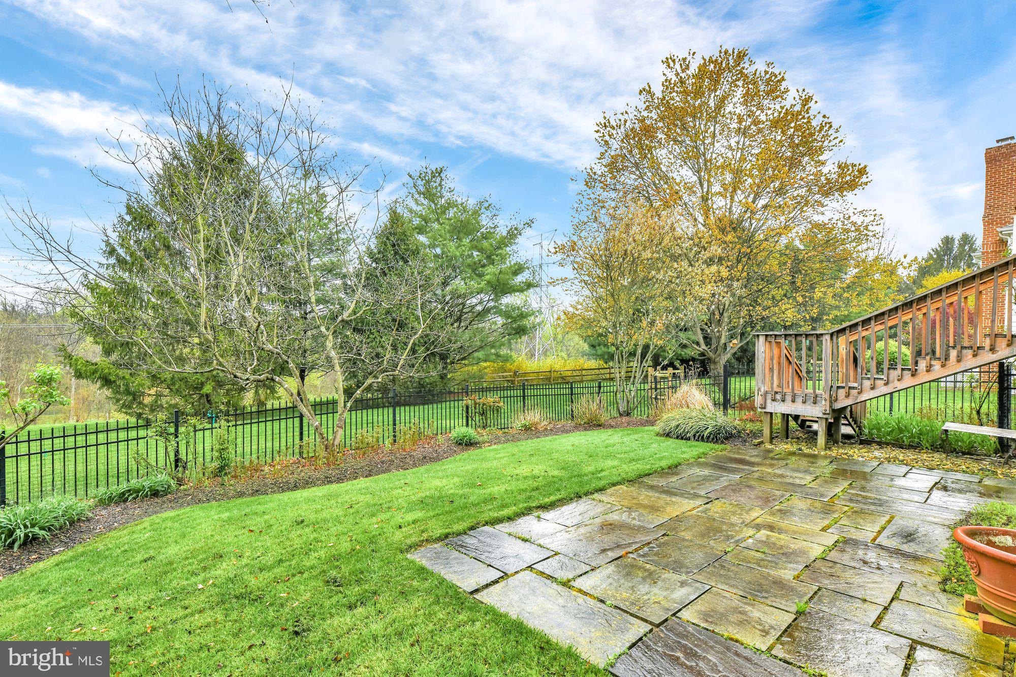 LUTHERVILLE - Residential