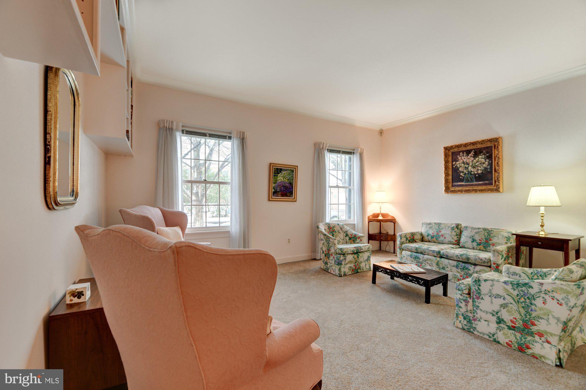 LUTHERVILLE - Residential