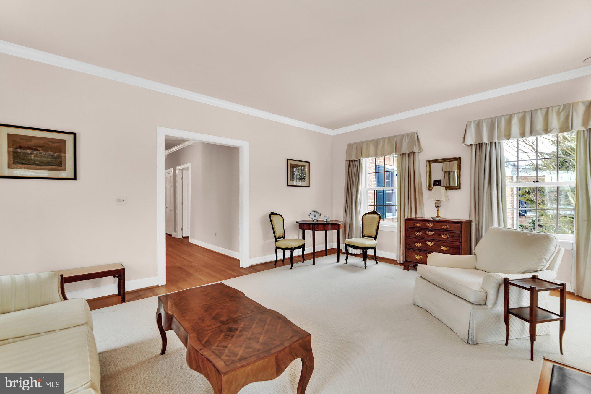 LUTHERVILLE - Residential