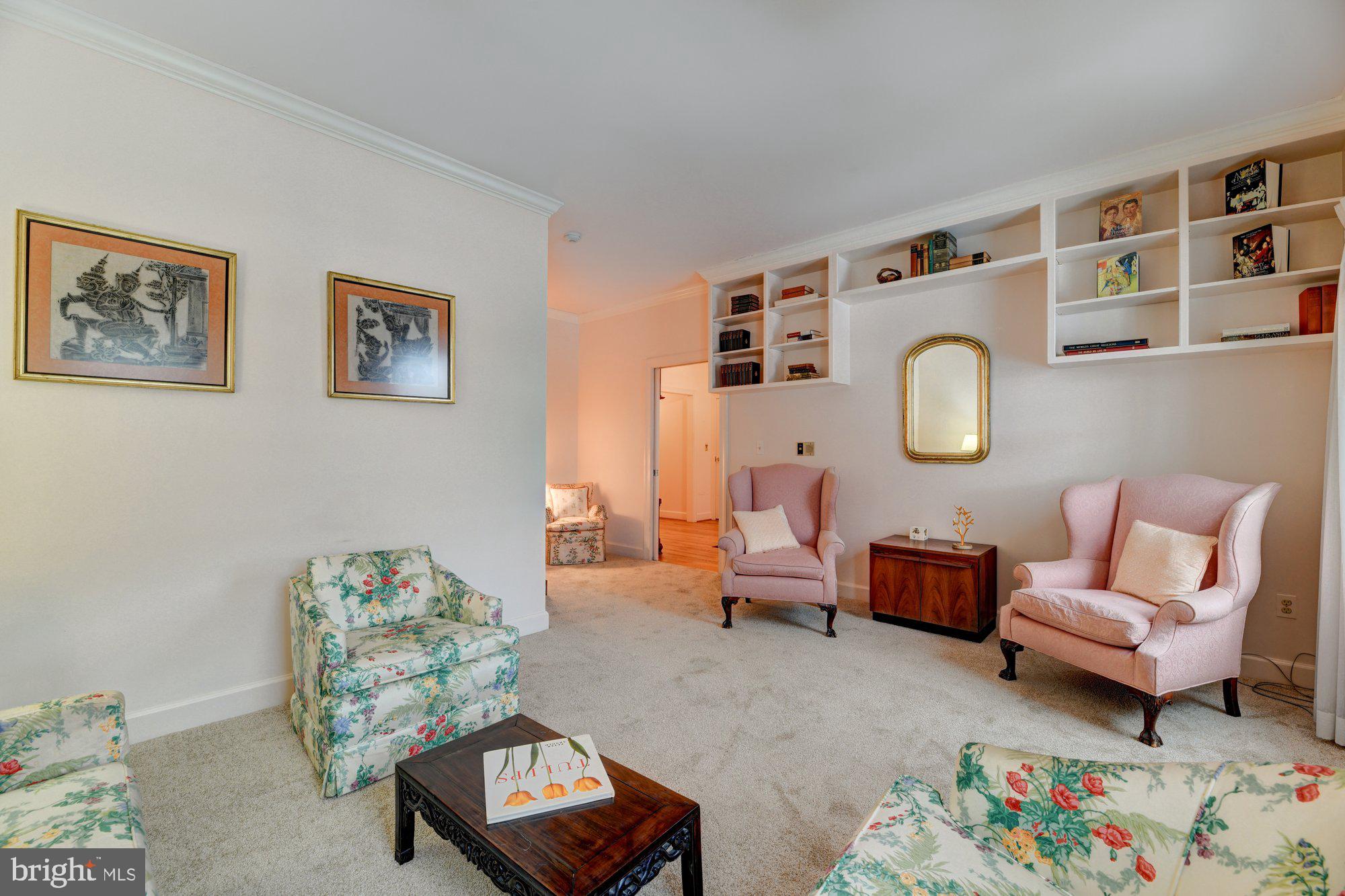 LUTHERVILLE - Residential