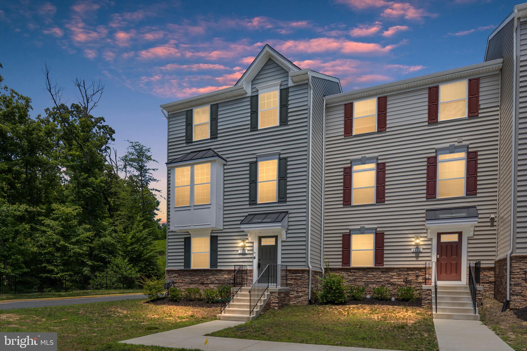 1118 DOVETAIL CIRCLE
