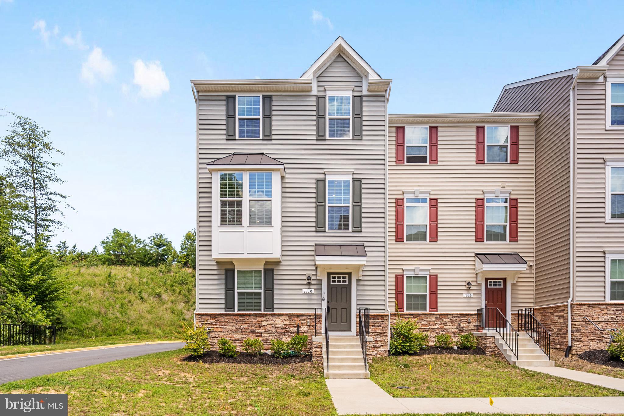 1118 DOVETAIL CIRCLE