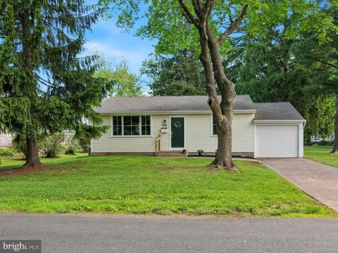 129 Kreutz Avenue, Doylestown, PA 18901 - #: PABU2095338