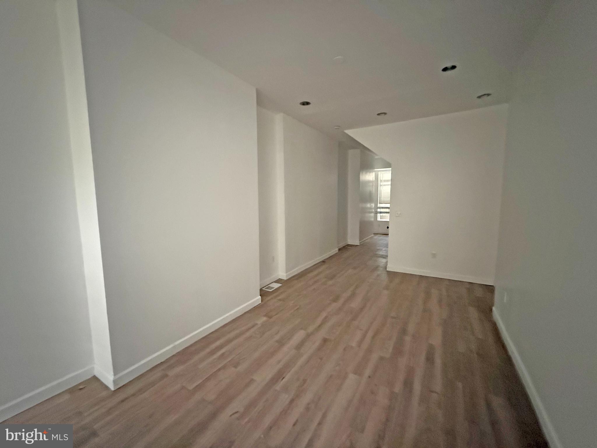 721 W LAFAYETTE AVENUE