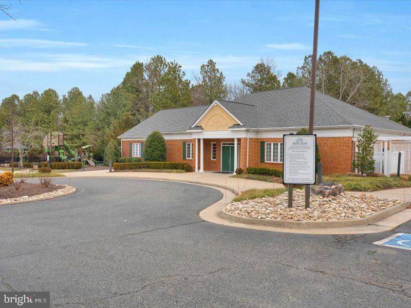 ASH CREEK - Residential