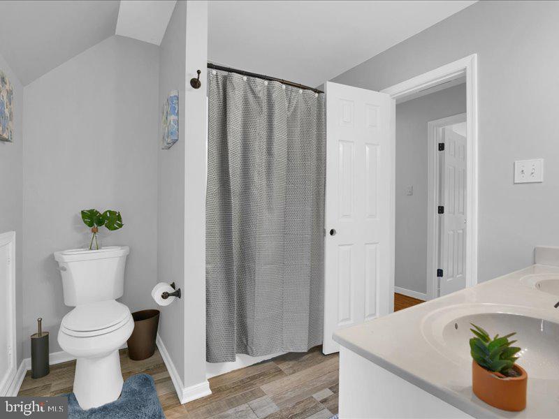 ASH CREEK - Residential