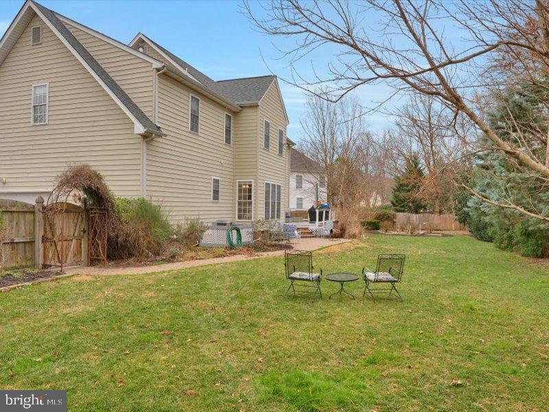 ASH CREEK - Residential