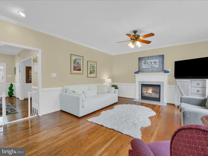 ASH CREEK - Residential