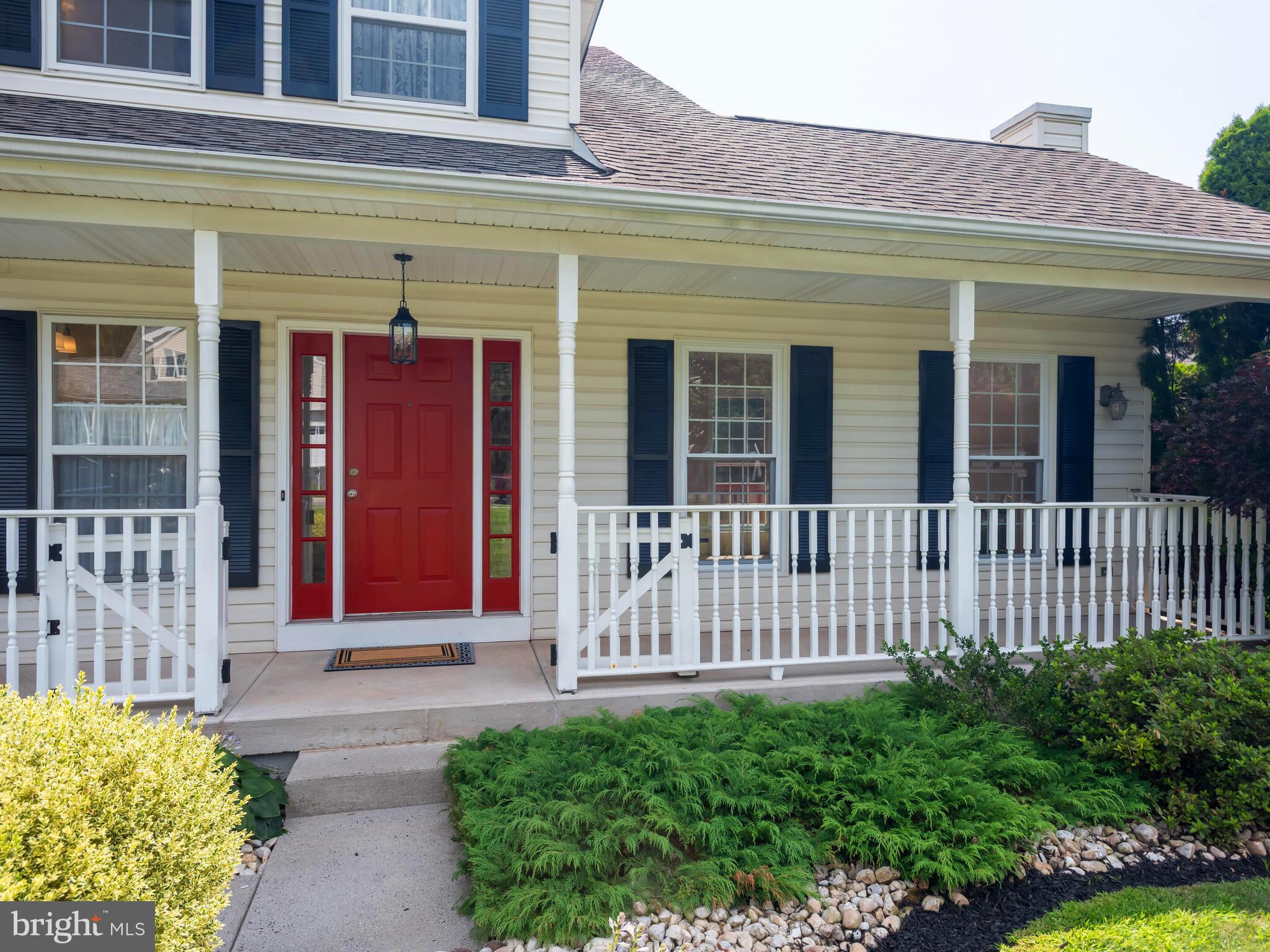 7 RALEIGH COURT