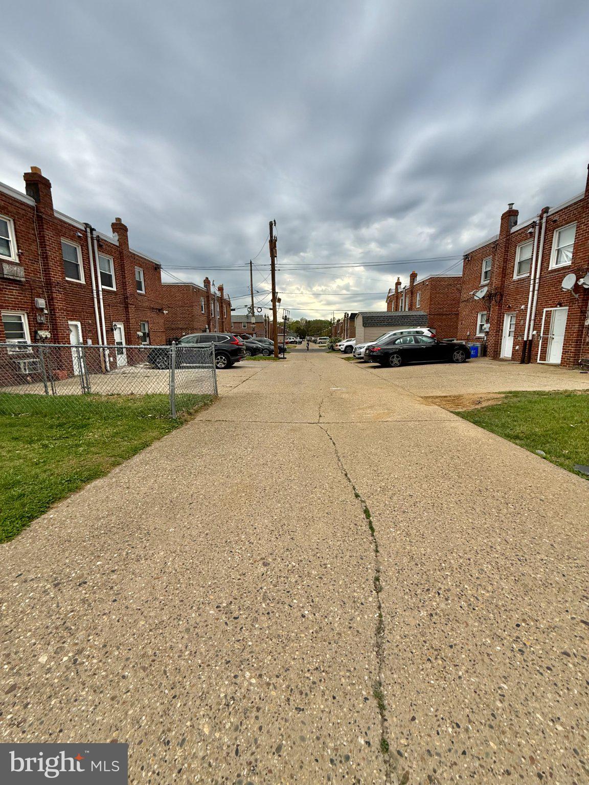 1708 LONEY STREET