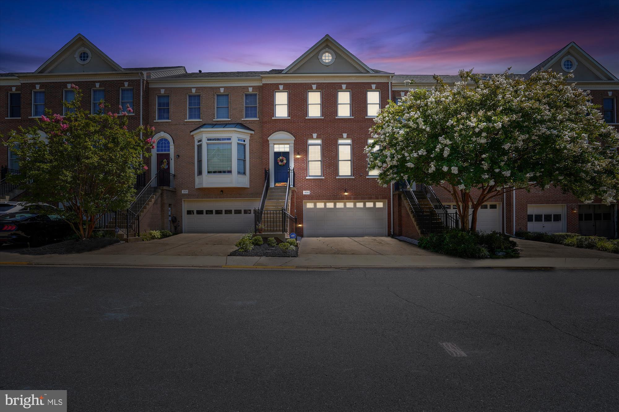 FAIR LAKES - Residential Lease