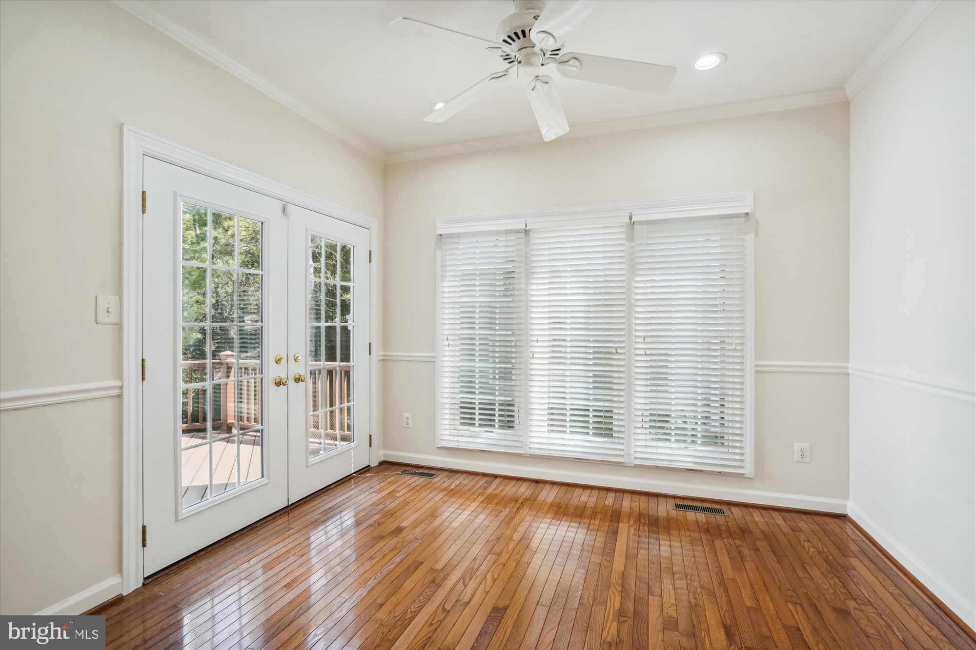 FAIR LAKES - Residential Lease