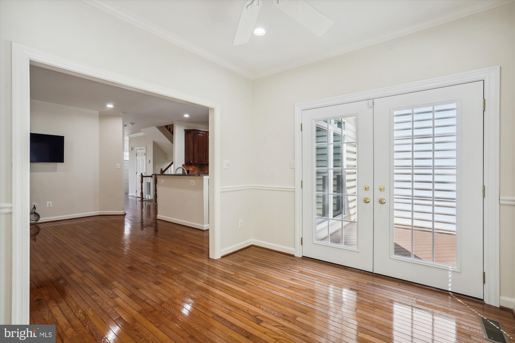 FAIR LAKES - Residential Lease