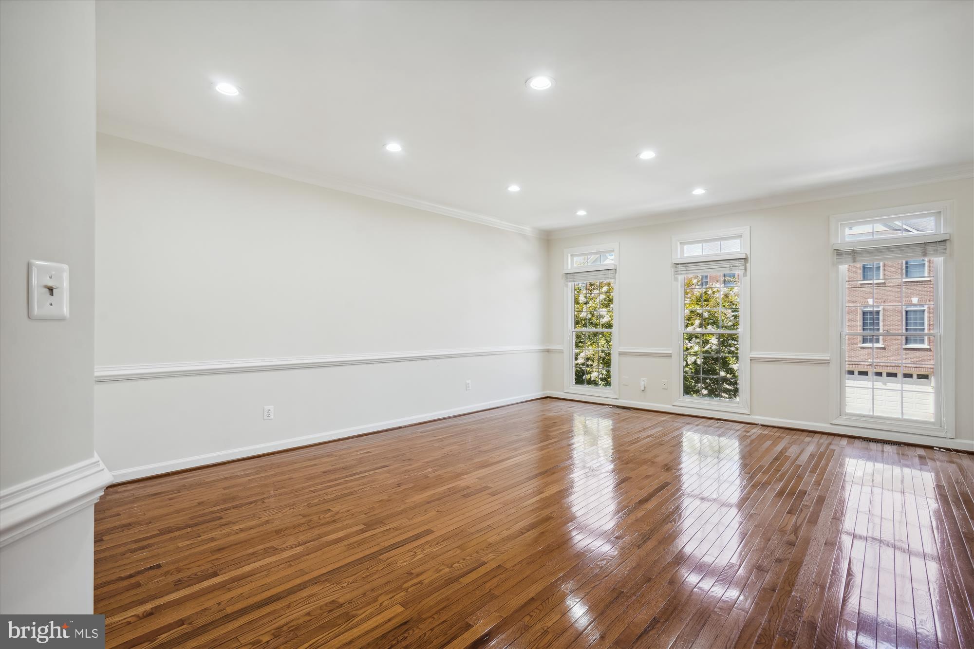 FAIR LAKES - Residential Lease