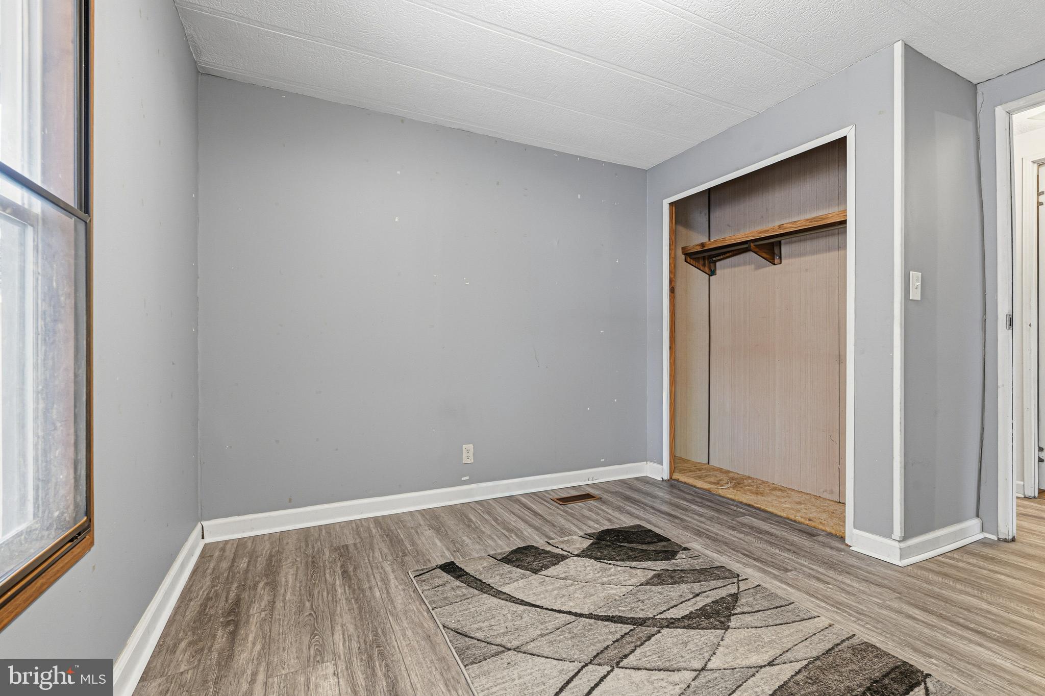 BRIARWOOD ESTATES - Residential