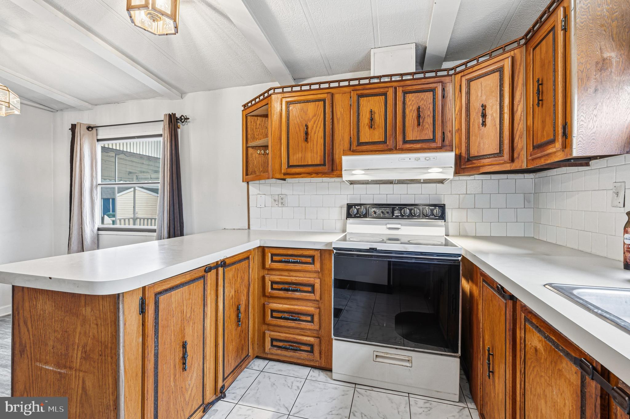 BRIARWOOD ESTATES - Residential