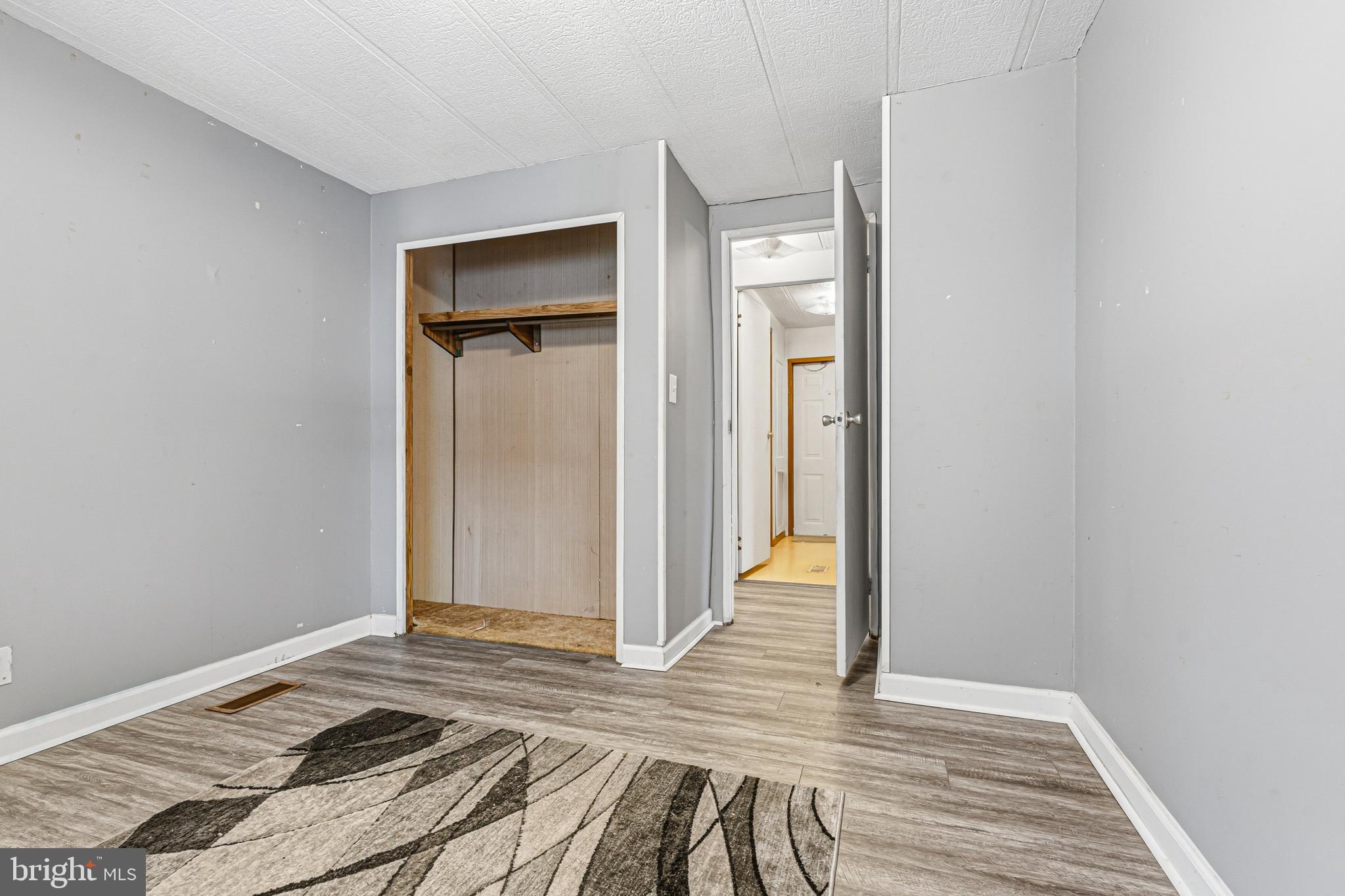 BRIARWOOD ESTATES - Residential