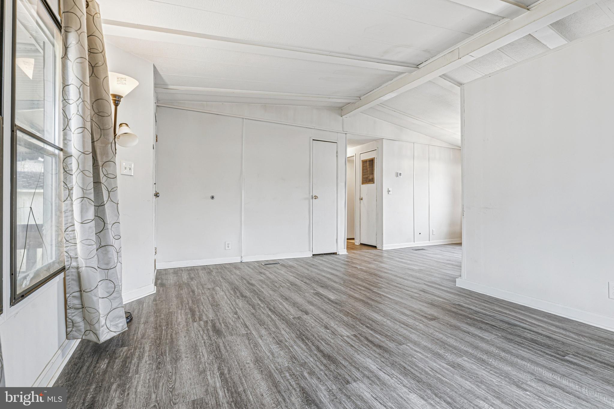 BRIARWOOD ESTATES - Residential