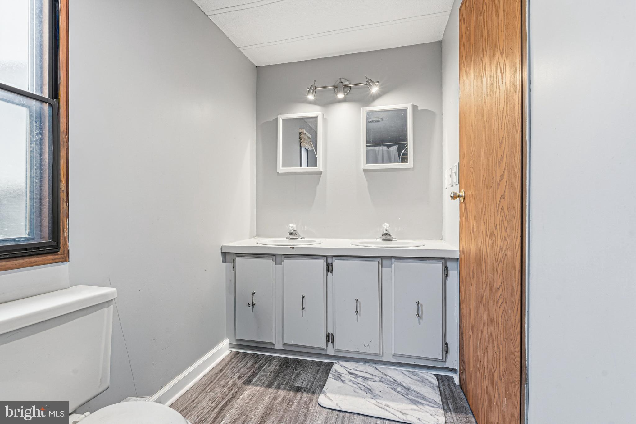 BRIARWOOD ESTATES - Residential