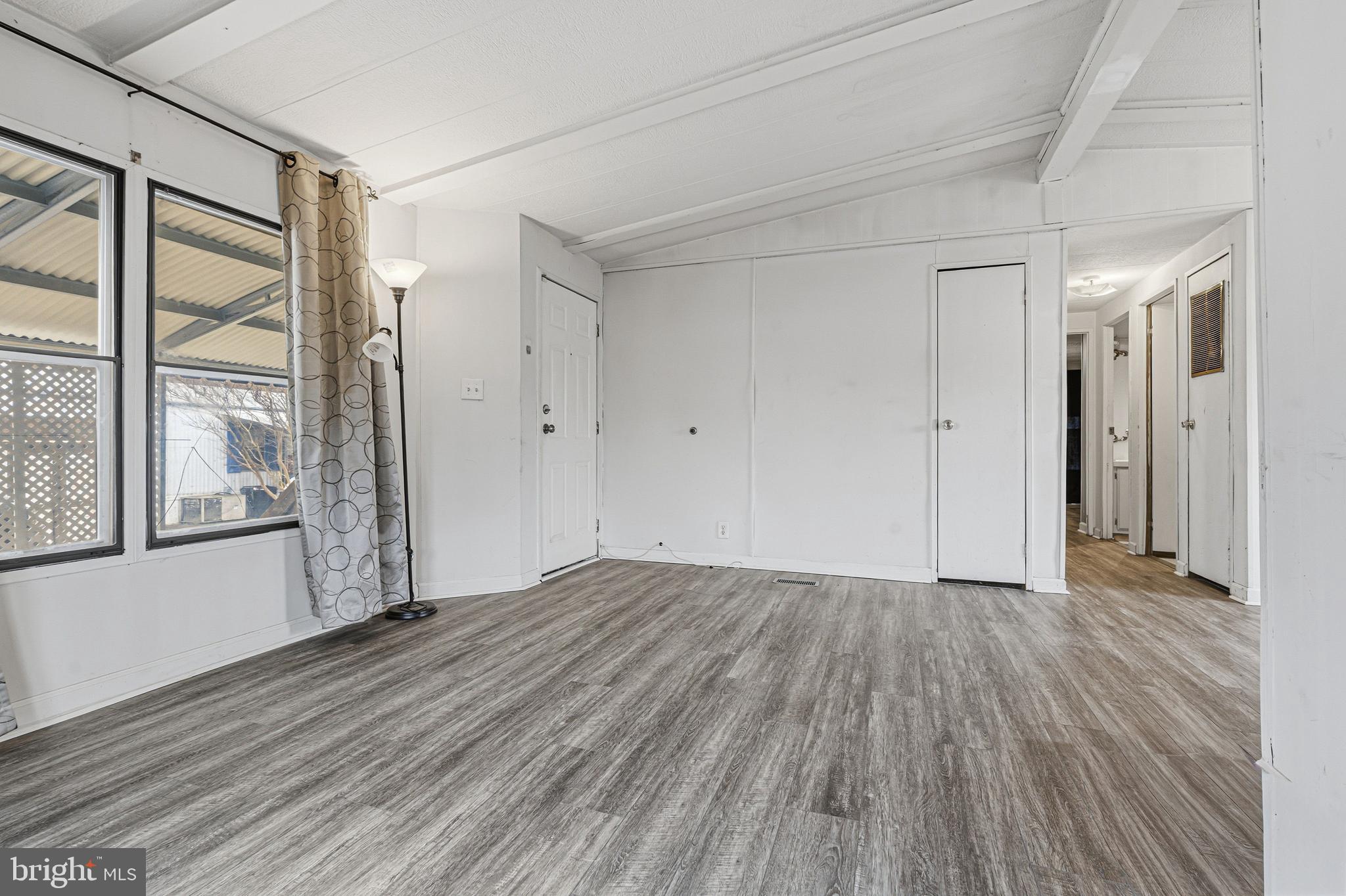 BRIARWOOD ESTATES - Residential