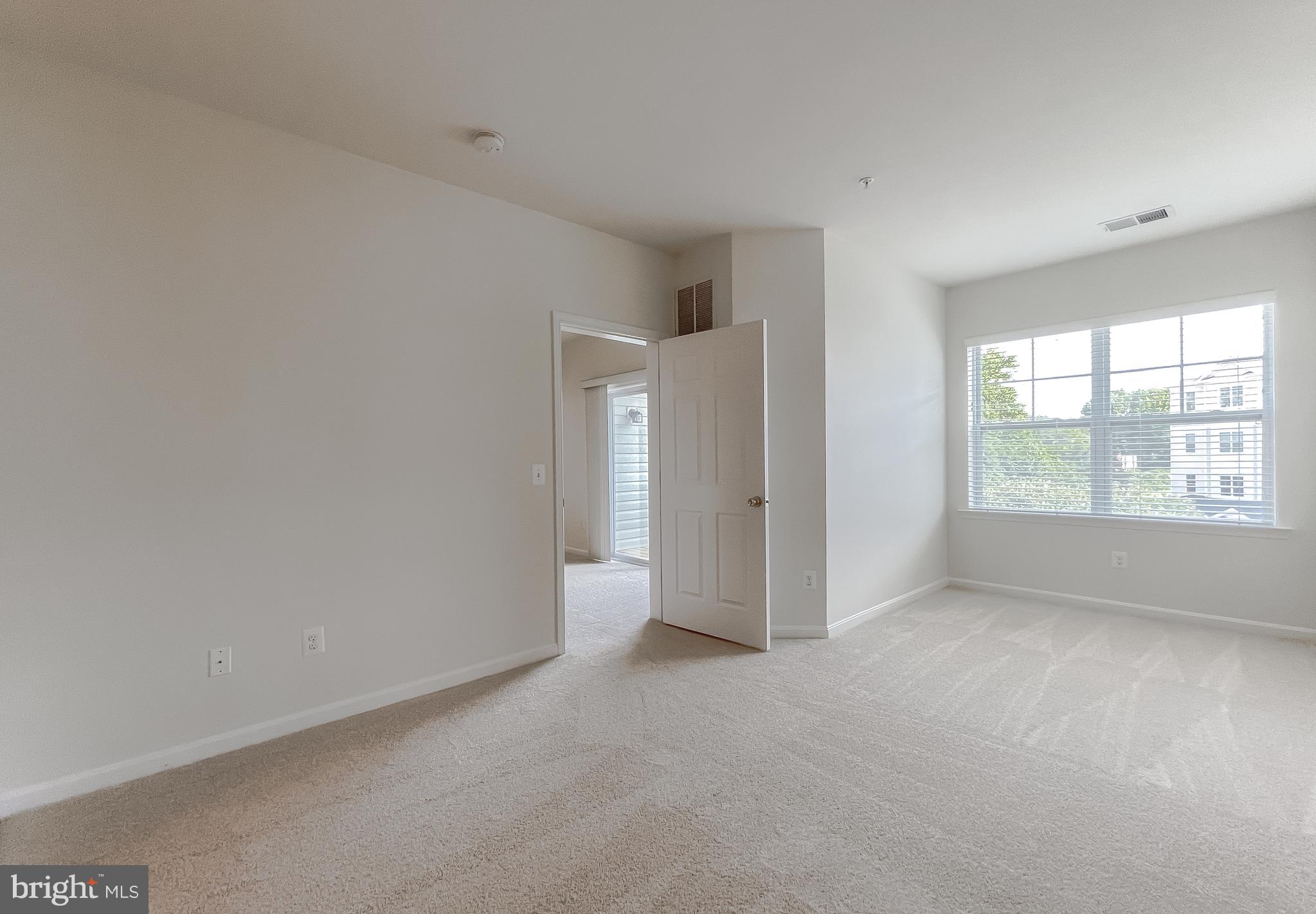 THE RESIDENCES OF WILDEWOOD - Residential