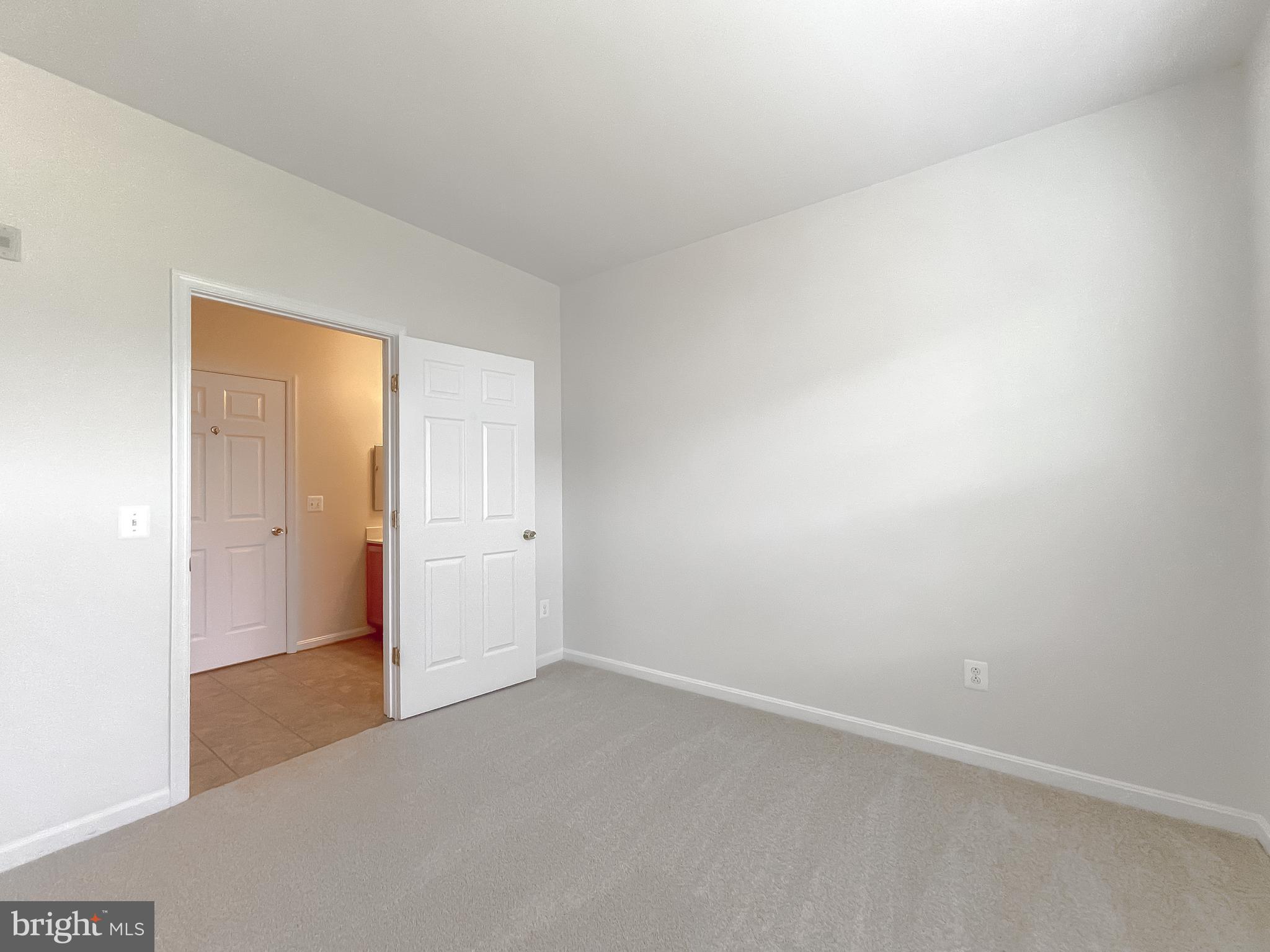 THE RESIDENCES OF WILDEWOOD - Residential