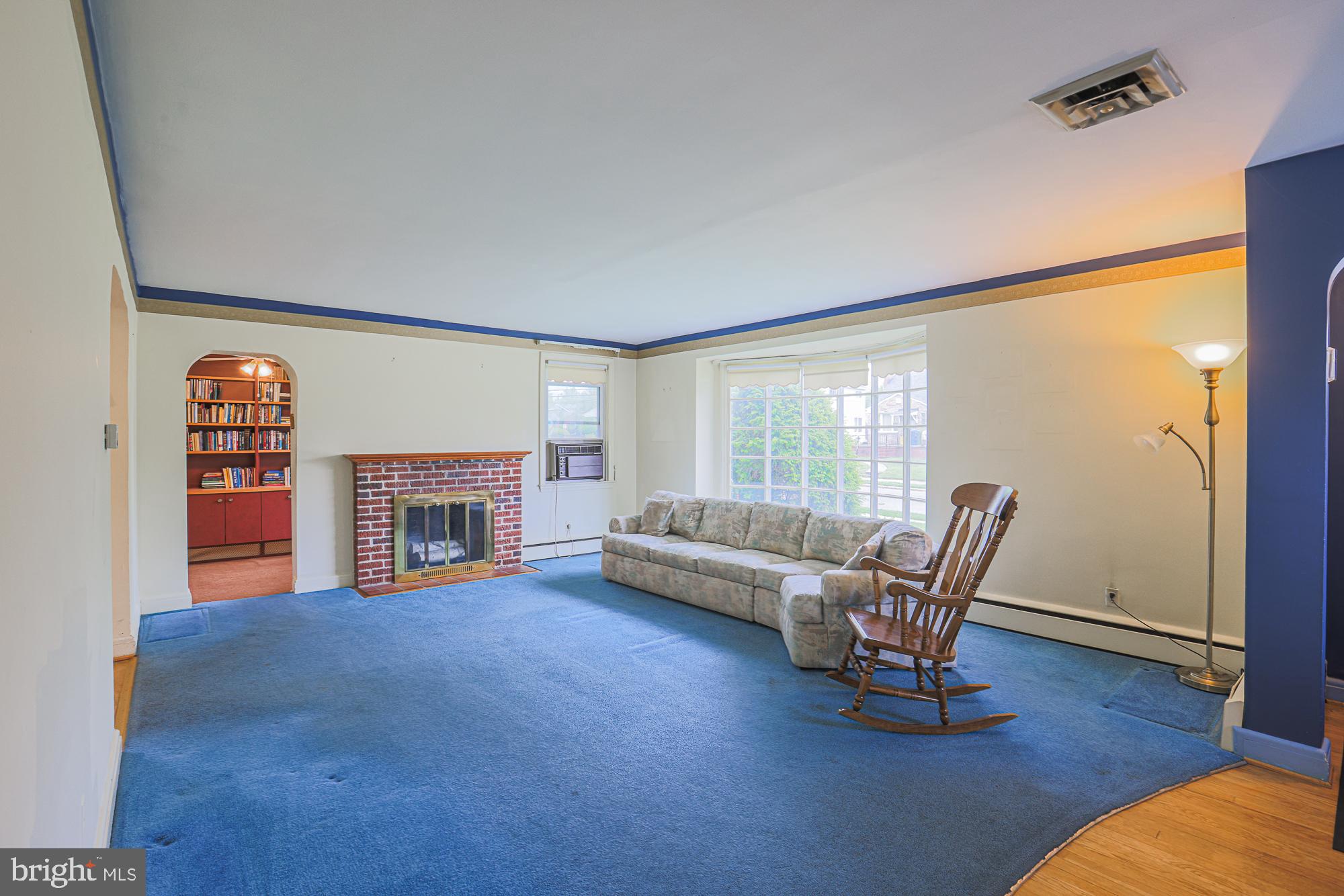 SEVEN MILE - Residential