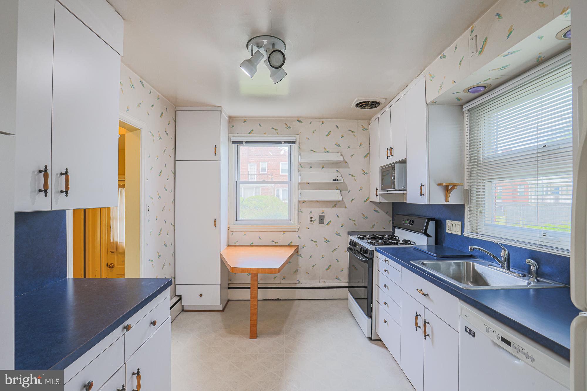 SEVEN MILE - Residential