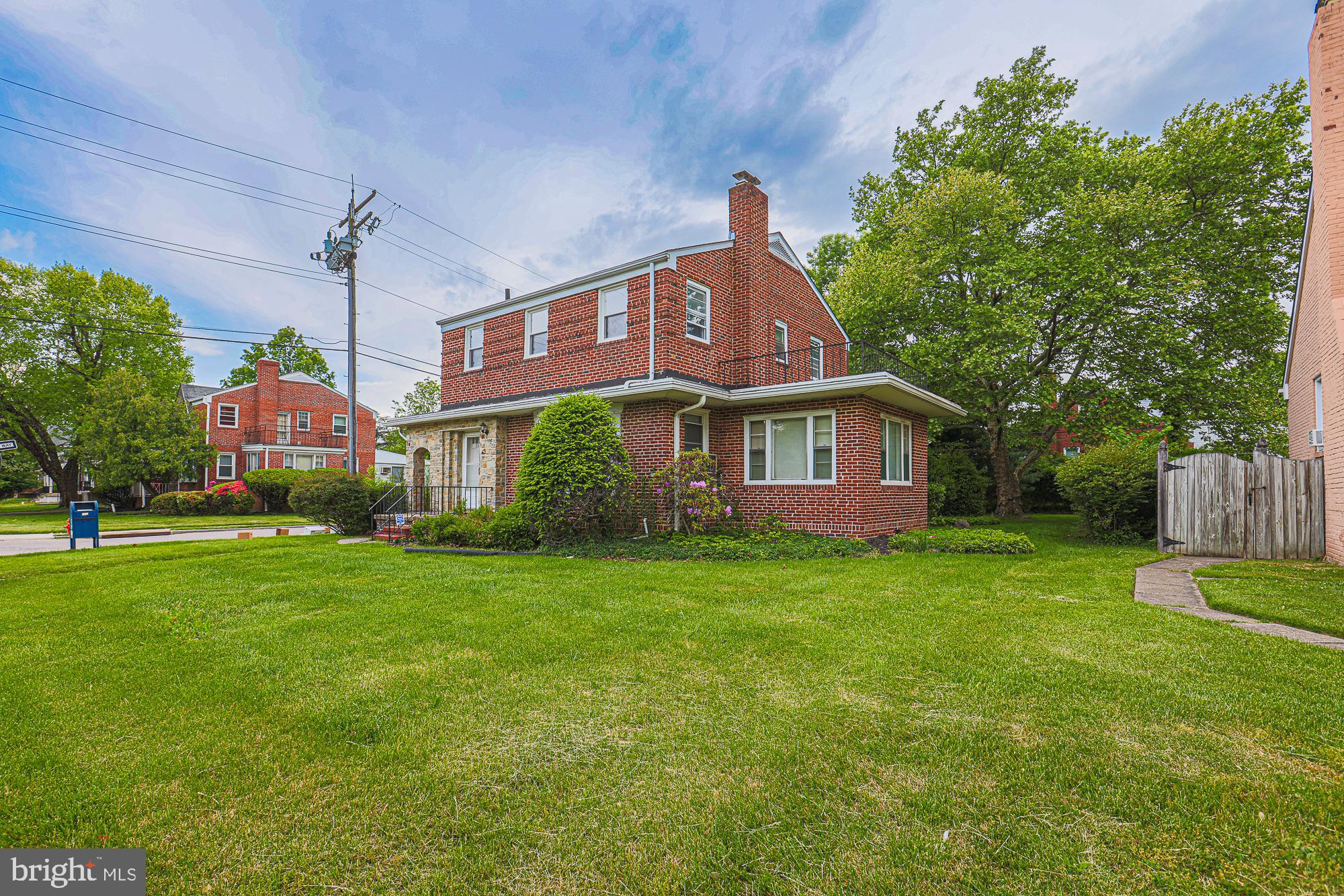 SEVEN MILE - Residential