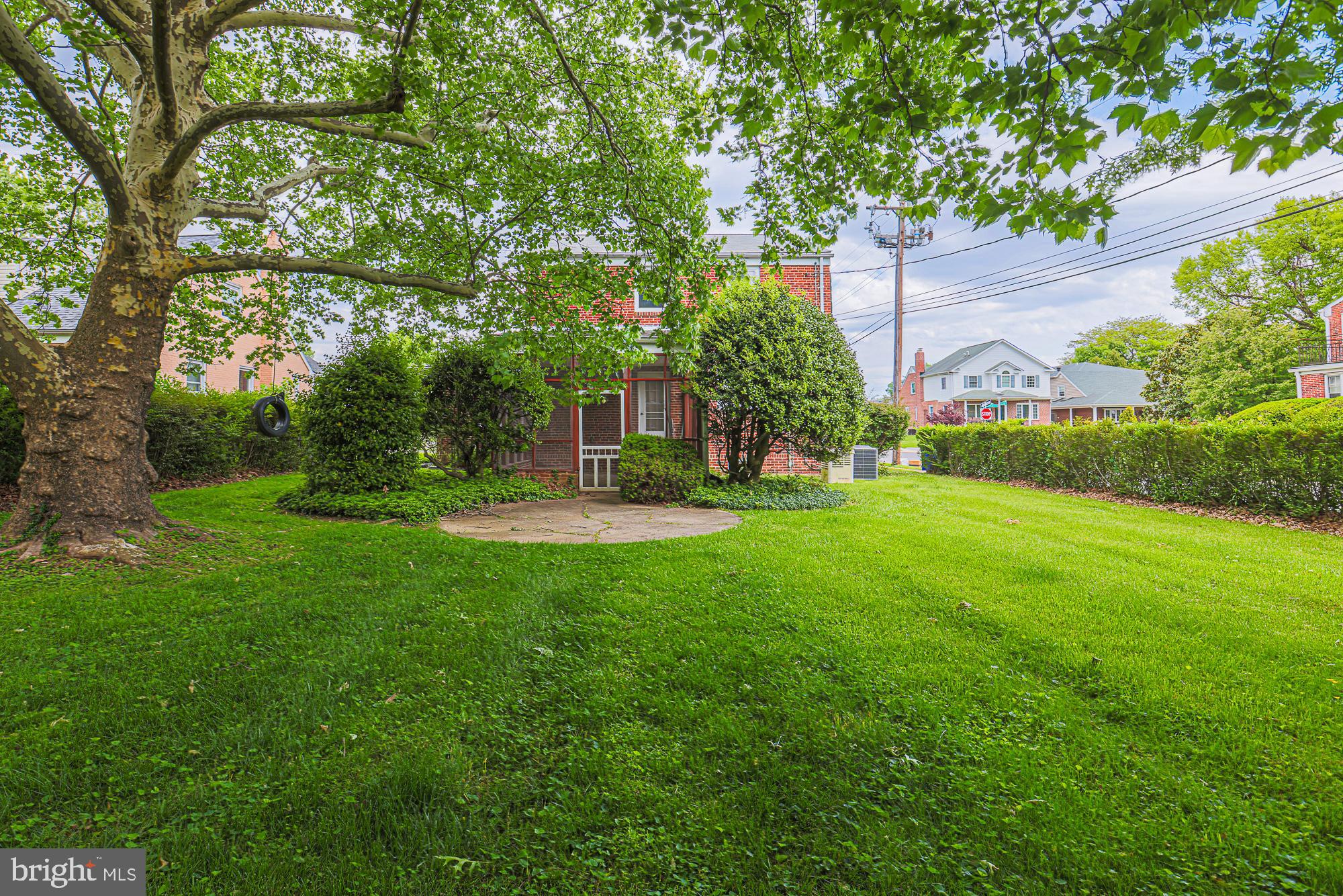 SEVEN MILE - Residential