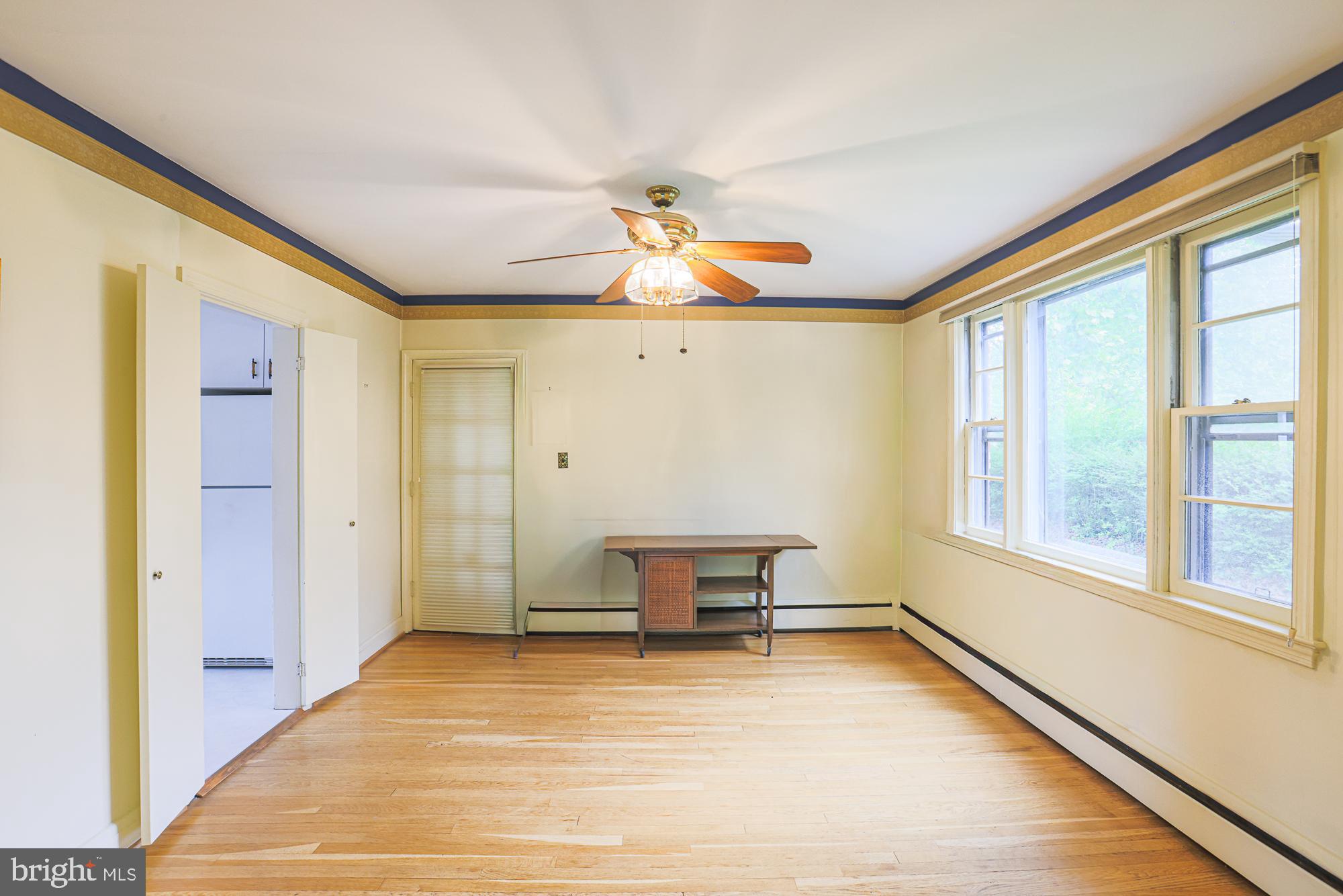 SEVEN MILE - Residential