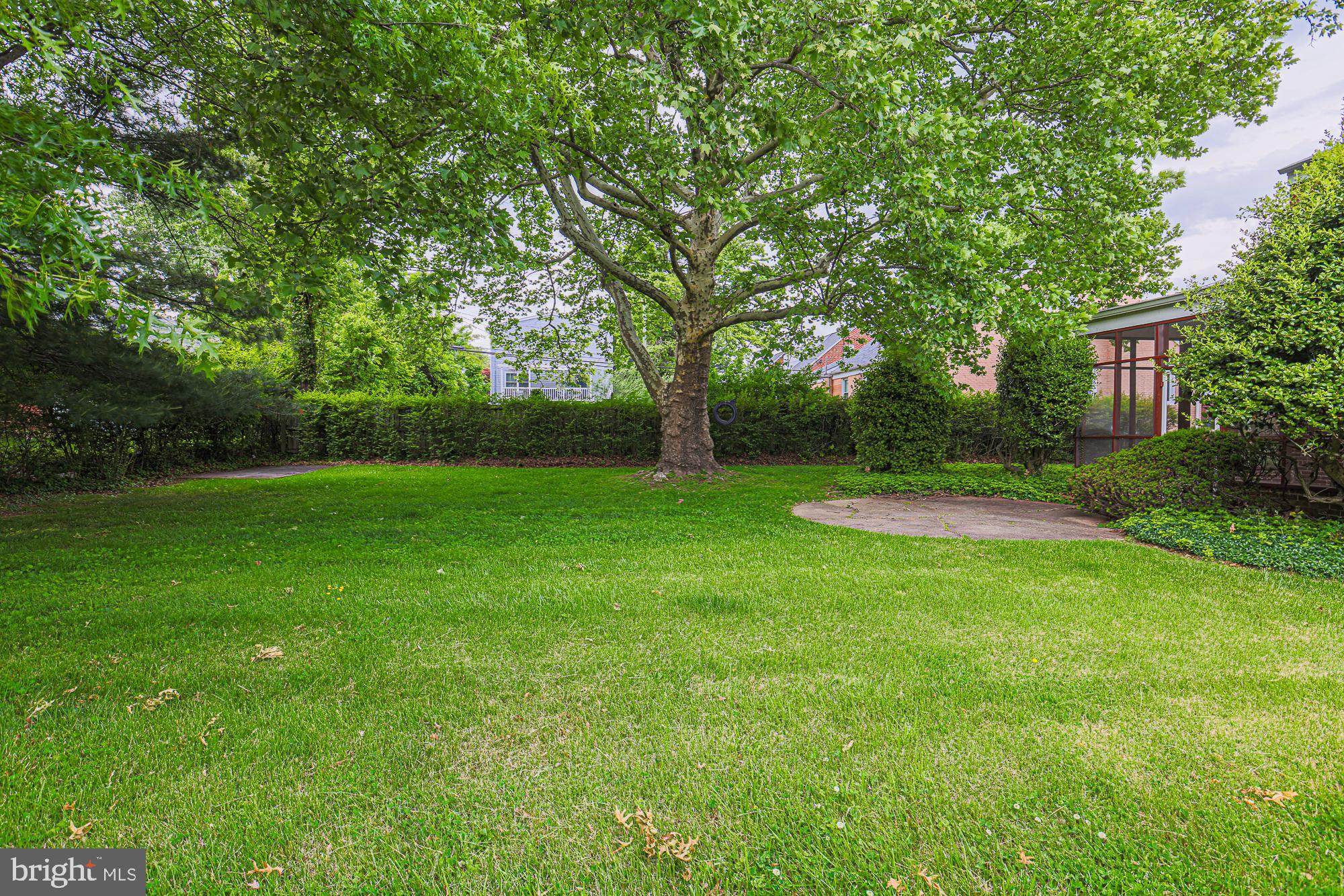 SEVEN MILE - Residential