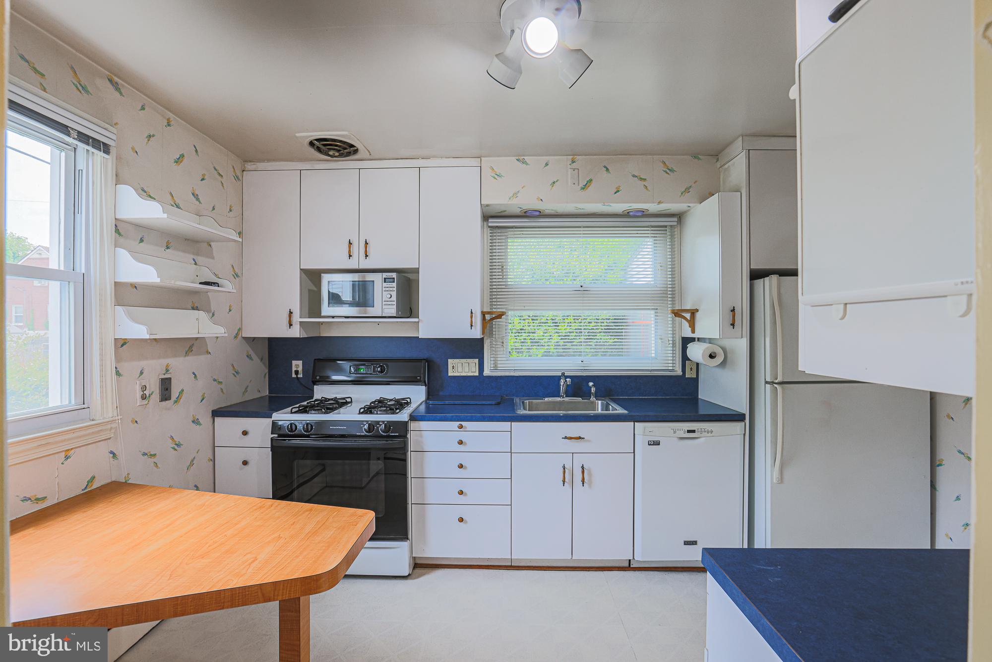 SEVEN MILE - Residential