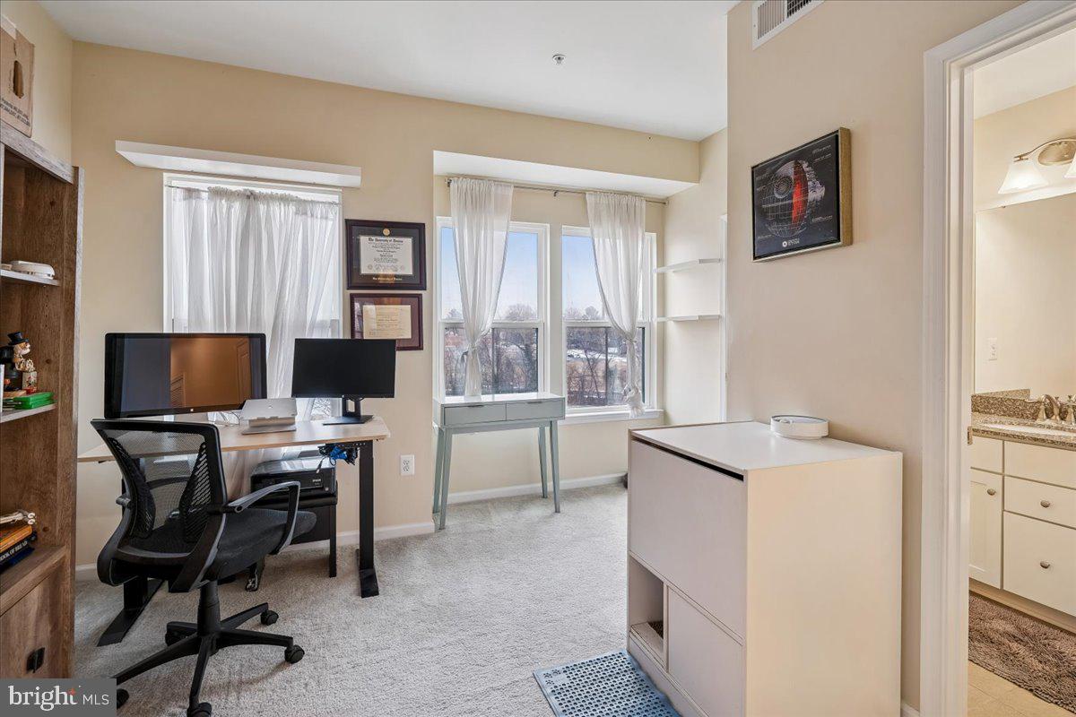 EDITORS PARK - Residential