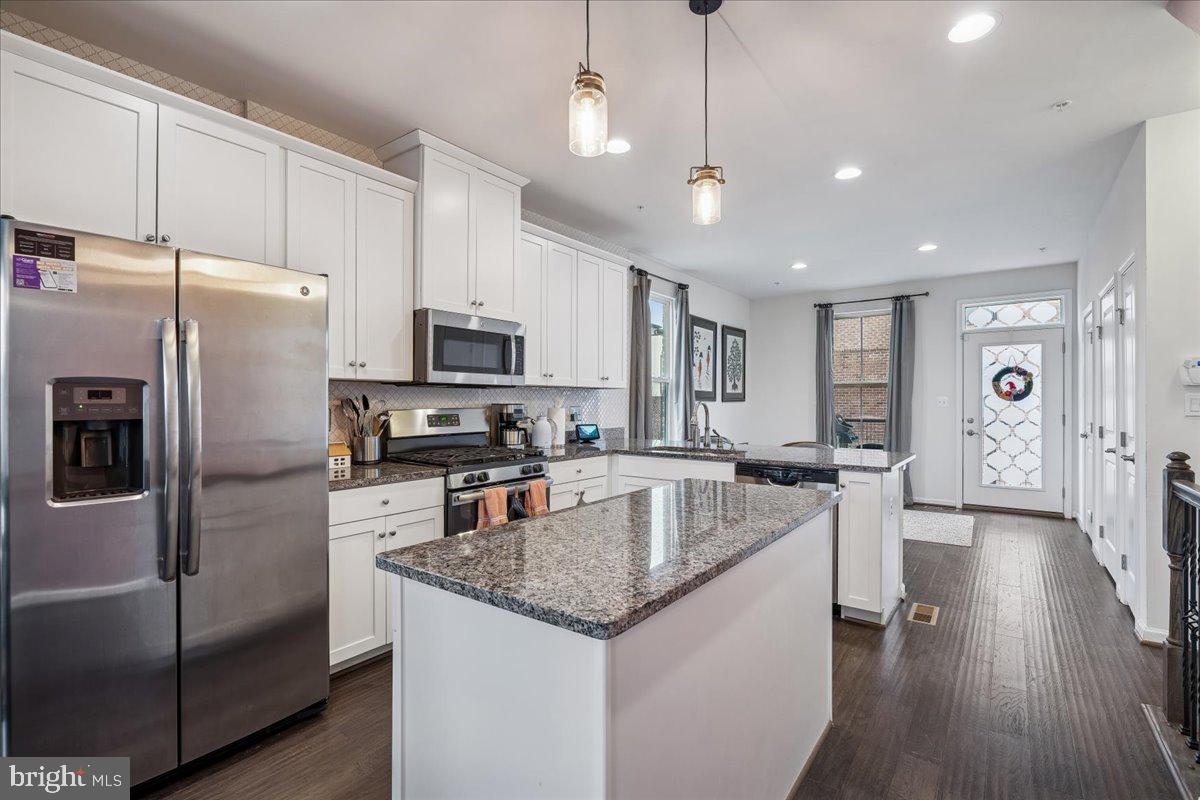 EDITORS PARK - Residential