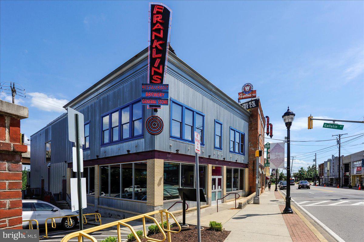 EDITORS PARK - Residential