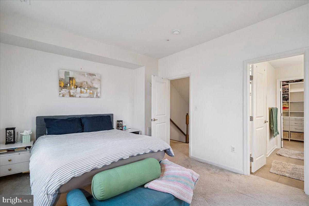 EDITORS PARK - Residential