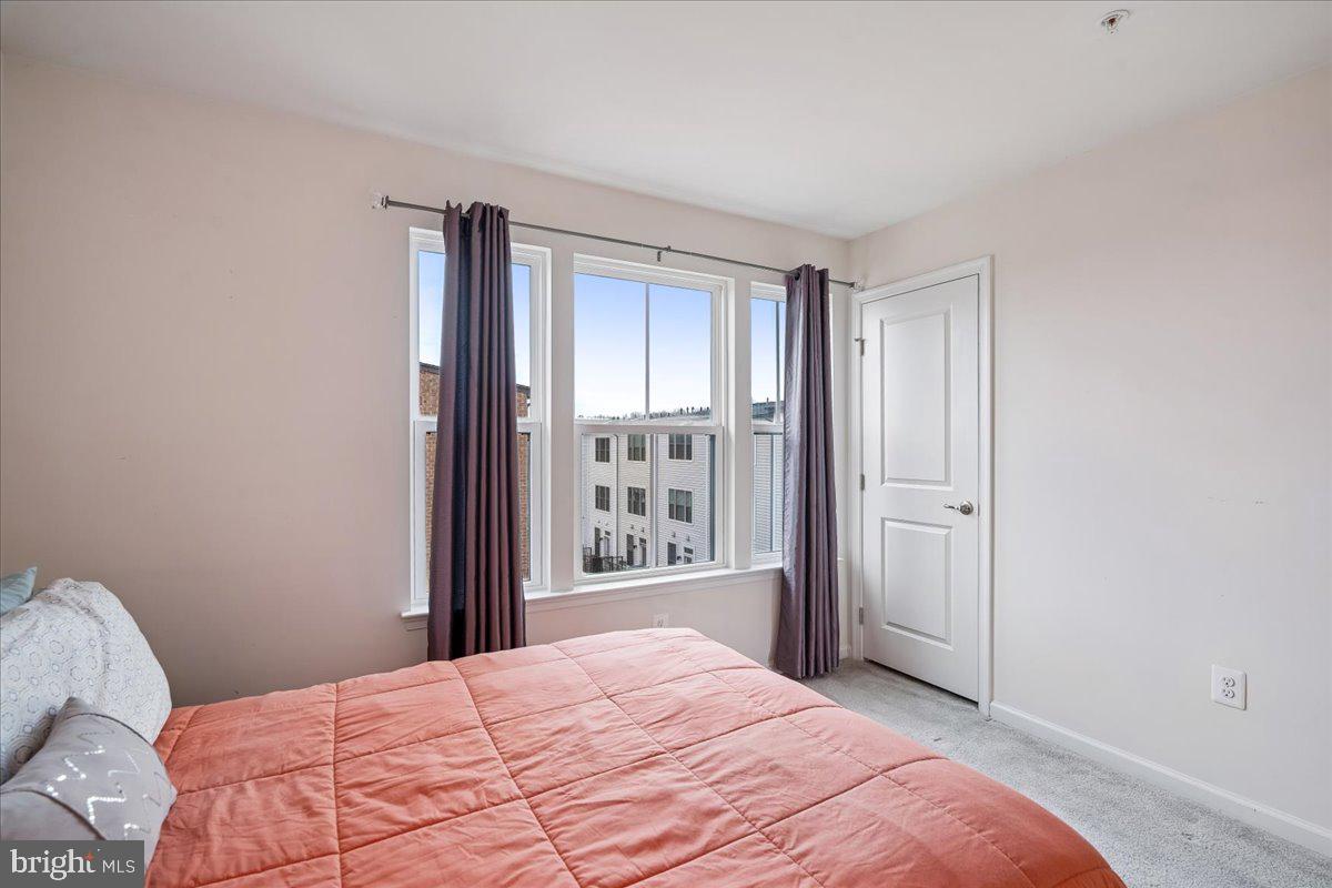 EDITORS PARK - Residential