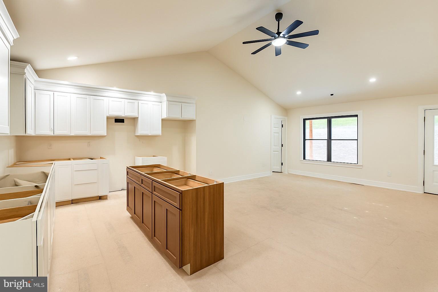 125 CRAB APPLE ROAD